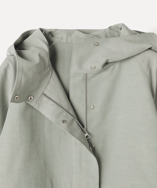 COMME CA Wardrobe（コムサワードローブ）の「キュプラ綿グログラン マウンテンパーカー（パーカー・レディース・カーキ/ネイビー/ホワイト系その他・FREE）」の9枚目の写真