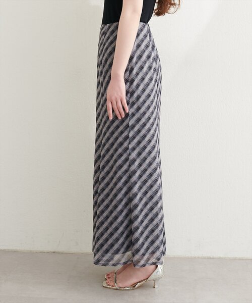 natural couture（ナチュラルクチュール）の「シアーチェックナロースカート（スカート・レディース・ブラック/ラベンダー/グレー・FREE）」の20枚目の写真