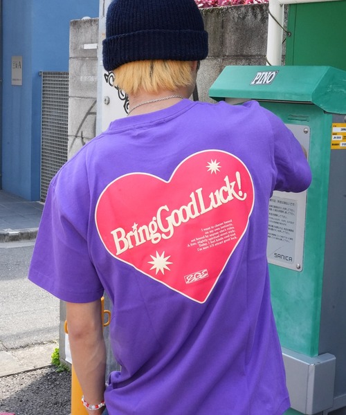 BGL(ビージーエル)の「RETRO HEART TEE / ハートロゴ / パフプリント / 3Dプリント / 発泡プリント 半袖Tシャツ(Tシャツ/カットソー・レディース・ブラック/パープル/ホワイト・L/M/S)」の3枚目の写真