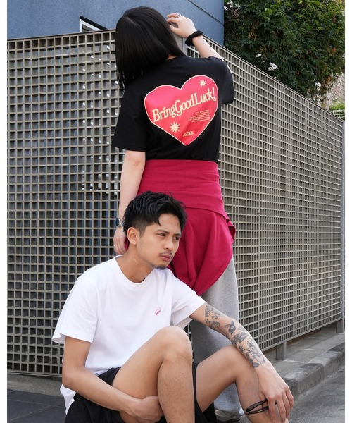 BGL(ビージーエル)の「RETRO HEART TEE / ハートロゴ / パフプリント / 3Dプリント / 発泡プリント 半袖Tシャツ(Tシャツ/カットソー・レディース・ブラック/パープル/ホワイト・L/M/S)」の10枚目の写真