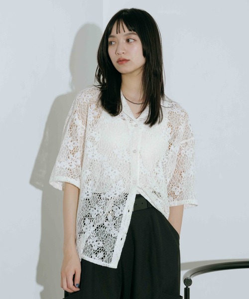 PAGEBOY(ページボーイ)の「クロスレースカイキンシャツ(シャツ/ブラウス・レディース・ネイビー/ブラック/オフホワイト/プラム・FREE)」の10枚目の写真