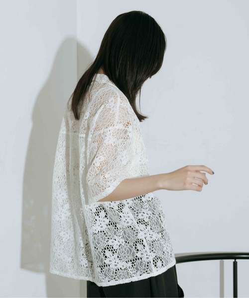 PAGEBOY(ページボーイ)の「クロスレースカイキンシャツ(シャツ/ブラウス・レディース・ネイビー/ブラック/オフホワイト/プラム・FREE)」の12枚目の写真