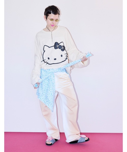 Little sunny bite》hello kitty x little sunny bite short top（T