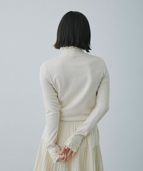 Mirette(ミレット)の「レースカフスハイネックリブトップス / Lace Cuff High Neck Rib Top(Tシャツ/カットソー・レディース・ナチュラル/ブラウン・FREE)」の22枚目の写真