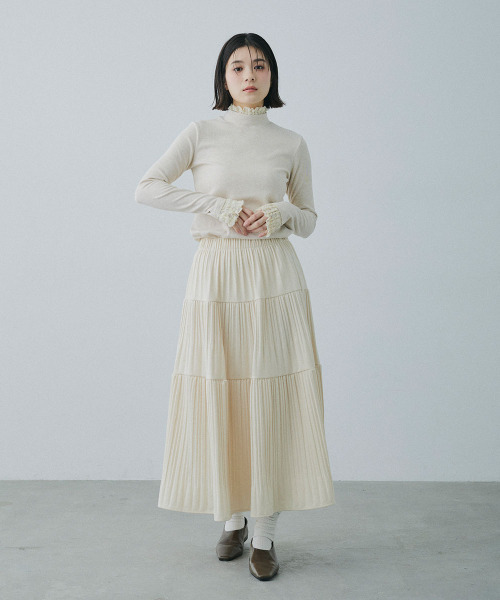Mirette(ミレット)の「レースカフスハイネックリブトップス / Lace Cuff High Neck Rib Top(Tシャツ/カットソー・レディース・ナチュラル/ブラウン・FREE)」の18枚目の写真
