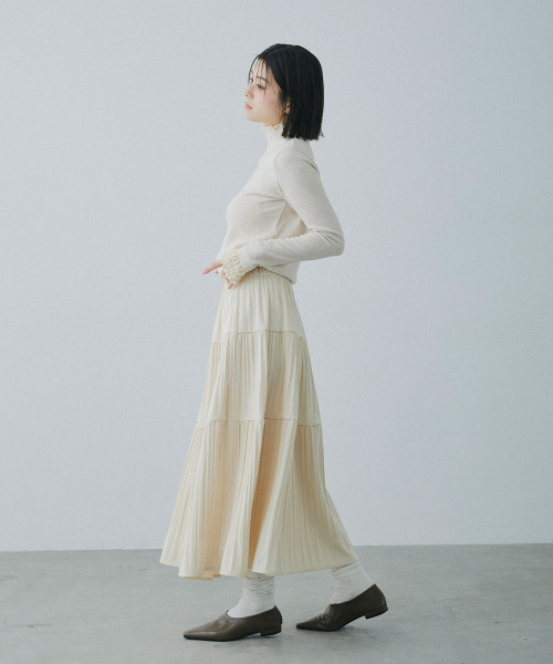 Mirette(ミレット)の「レースカフスハイネックリブトップス / Lace Cuff High Neck Rib Top(Tシャツ/カットソー・レディース・ナチュラル/ブラウン・FREE)」の17枚目の写真