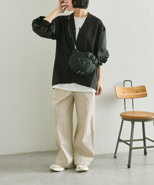 ear PAPILLONNER(イアパピヨネ)の「【HELLO KITTY(ハローキティ)×ear】コラボラタンバッグ(かごバッグ・レディース・ブラック・FREE)」の15枚目の写真