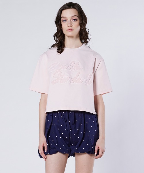 DOUBLE STANDARD CLOTHING(ダブルスタンダードクロージング)の「筆記体ロゴ クロップド天竺Tシャツ(Tシャツ/カットソー・レディース・キナリ/ピンク・FREE)」の3枚目の写真