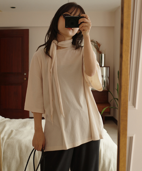 SLOBE IENA(スローブイエナ)の「Plus by ONIT/オニット SLOBE別注 スカーフ付Tシャツ(Tシャツ/カットソー・レディース・ベージュ系その他/ホワイト・FREE)」の11枚目の写真