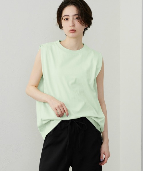 Lee(リー)の「Lee/リー Leeロゴ ノースリーブTシャツ(Tシャツ/カットソー・レディース・ブラック/ベージュ/グリーン/ホワイト/チャコール・MEDIUM/SMALL)」の6枚目の写真