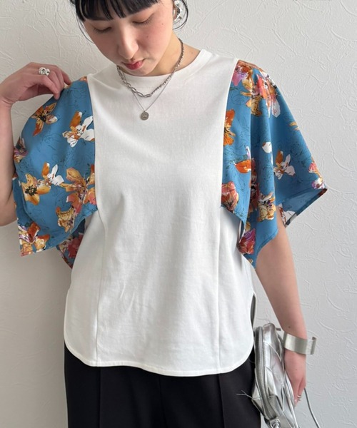 LHELBIE（レルビエ）の「フラワープリントトップス（Tシャツ/カットソー・レディース・ブラック/ブルー/オフホワイト・M）」の3枚目の写真