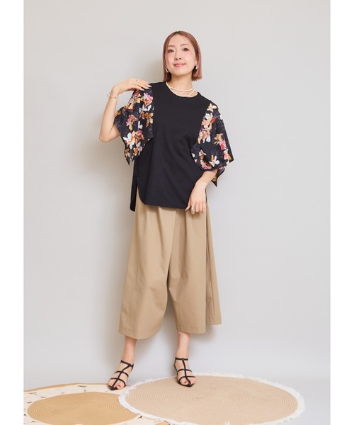 LHELBIE（レルビエ）の「フラワープリントトップス（Tシャツ/カットソー・レディース・ブラック/ブルー/オフホワイト・M）」の13枚目の写真