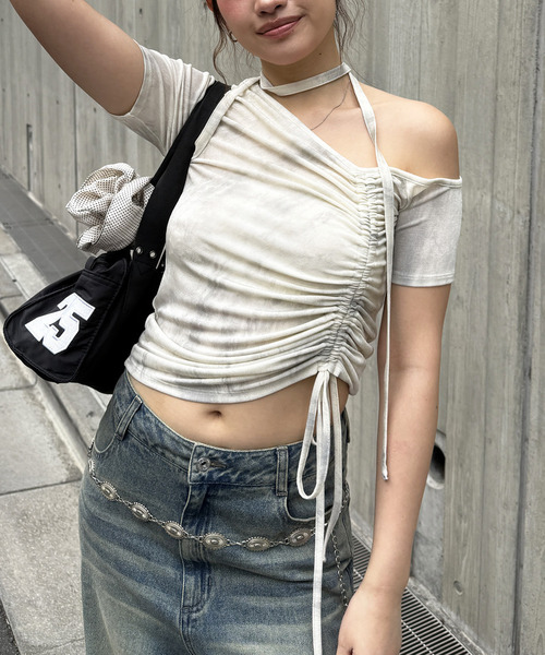 SPIRALGIRL(スパイラルガール)の「サイドギャザーワンショルトップス(Tシャツ/カットソー・レディース・オフホワイト/ブラウン/グレー・FREE)」の8枚目の写真