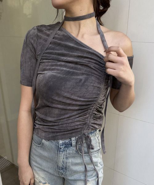 SPIRALGIRL(スパイラルガール)の「サイドギャザーワンショルトップス(Tシャツ/カットソー・レディース・オフホワイト/ブラウン/グレー・FREE)」の13枚目の写真