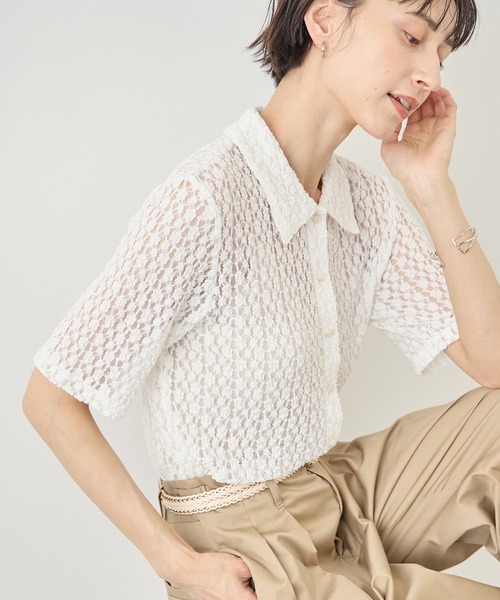 ROPE' PICNIC(ロペピクニック)の「【ちゃんと+かわいい保証】カットレースポロトップス/リンクコーデ(シャツ/ブラウス・レディース・サックスブルー/ブラック/ホワイト・FREE)」の2枚目の写真
