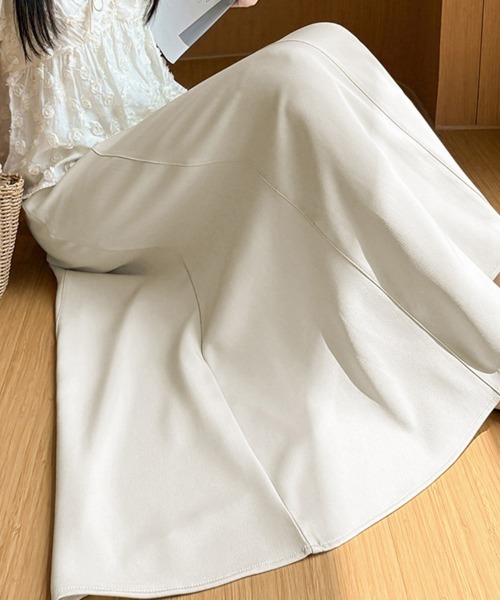 ONEP STAR(ワンピスター)の「立体的シルエット×ロングフレアスカート(スカート・レディース・ブルーグリーン/ブラック/ベージュ・SMALL/MEDIUM/LARGE/X-LARGE)」の15枚目の写真