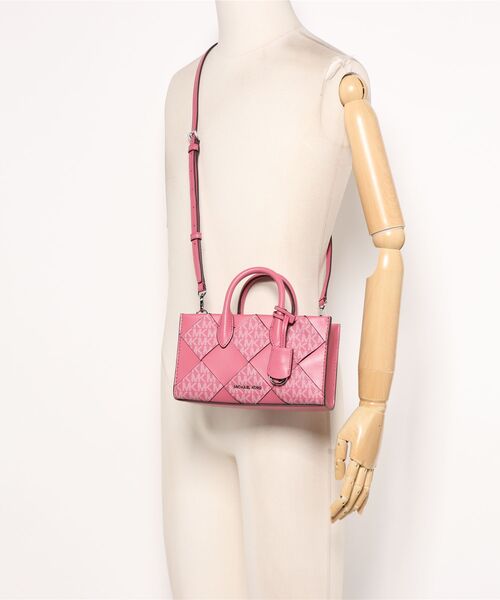 MICHAEL KORS(マイケルコース)の「SM EW TZ XBODY(ショルダーバッグ・レディース・ピンク系その他・FREE)」の5枚目の写真