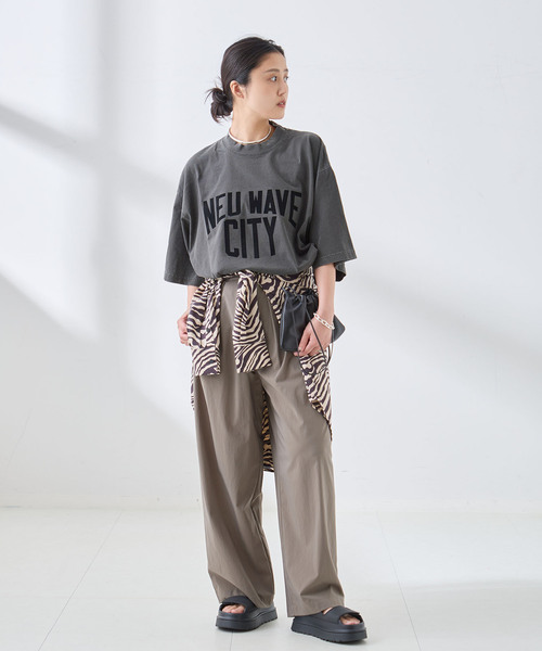 is-ness(イズネス)の「ISNESS MUSIC/イズネス ミュージック NEU WAVE Tシャツ(Tシャツ/カットソー・レディース・チャコールグレー/ベージュ/ホワイト・MEDIUM)」の4枚目の写真
