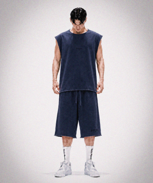 STIGMA(スティグマ)の「RAW-CUT PIGMENT BURMUDA PANTS NAVY(その他パンツ・メンズ・その他・LARGE/MEDIUM/X-LARGE)」の2枚目の写真