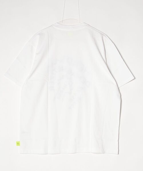 LOOSE JOINTS（ルーズジョインツ）の「【loosejoints】TOMOO GOKITA - HEAD DEMAGNETIZER S/S TEE（Tシャツ/カットソー・メンズ・ホワイト/ブラック・L/XL）」の3枚目の写真