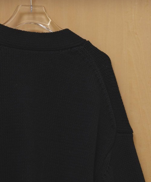 TODAYFUL（トゥデイフル）の「【TODAYFUL/トゥデイフル】Boyfriend Knit Cardigan/ボーイフレンドニットカーディガン（カーディガン/ボレロ・レディース・ブラック/ブラウン・FREE）」の16枚目の写真