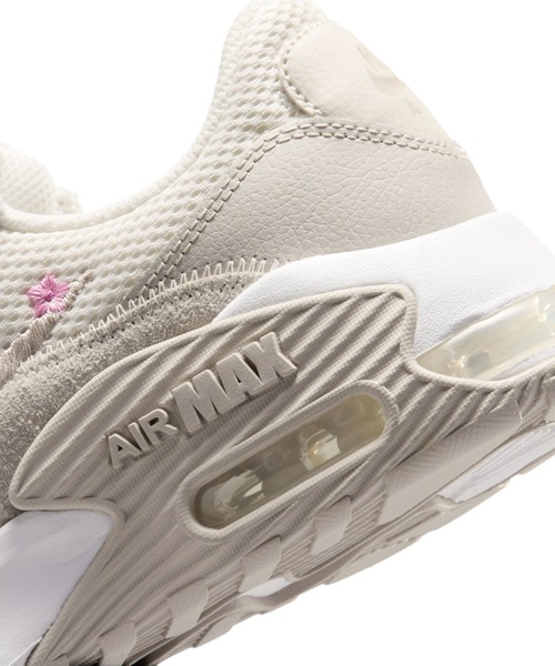 NIKE(ナイキ)の「ナイキ エア マックス エクシー SE ウィメンズシューズ / Nike Air Max Excee SE Women's Shoes IV5372-101 Sail(スニーカー・レディース・クリーム・26/25.5/22/25/24.5/24/23.5/23/22.5)」の7枚目の写真
