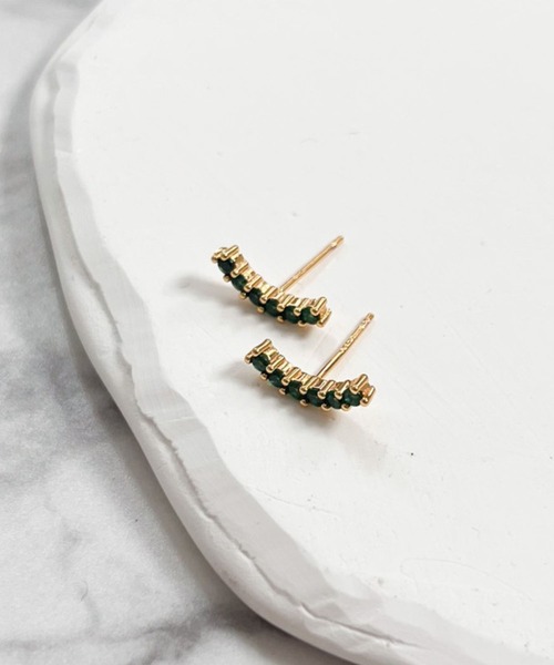 yu-ka(ユーカ)の「YU-KA:ラインジルコニアピアス Line zirconia earrings(ピアス(両耳用)・レディース・ターコイズブルー/レッド/グリーン/ゴールド・FREE)」の5枚目の写真