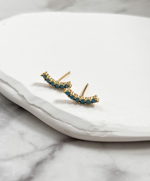 yu-ka(ユーカ)の「YU-KA:ラインジルコニアピアス Line zirconia earrings(ピアス(両耳用)・レディース・ターコイズブルー/レッド/グリーン/ゴールド・FREE)」の6枚目の写真