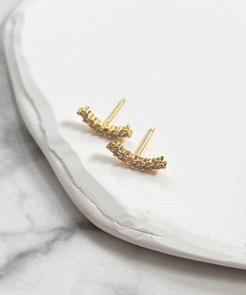 yu-ka(ユーカ)の「YU-KA:ラインジルコニアピアス Line zirconia earrings(ピアス(両耳用)・レディース・ターコイズブルー/レッド/グリーン/ゴールド・FREE)」の10枚目の写真