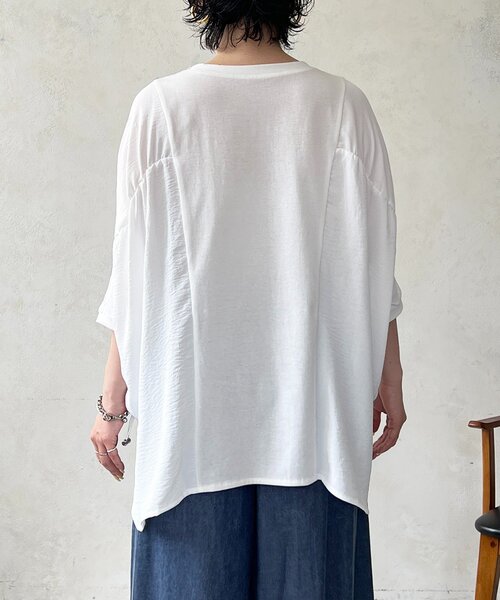 un dix cors(アンディコール)の「異素材シャーリングプルオーバー(Tシャツ/カットソー・レディース・モカ/オフホワイト/ブラック・FREE)」の13枚目の写真