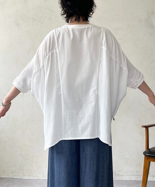 un dix cors(アンディコール)の「異素材シャーリングプルオーバー(Tシャツ/カットソー・レディース・モカ/オフホワイト/ブラック・FREE)」の14枚目の写真
