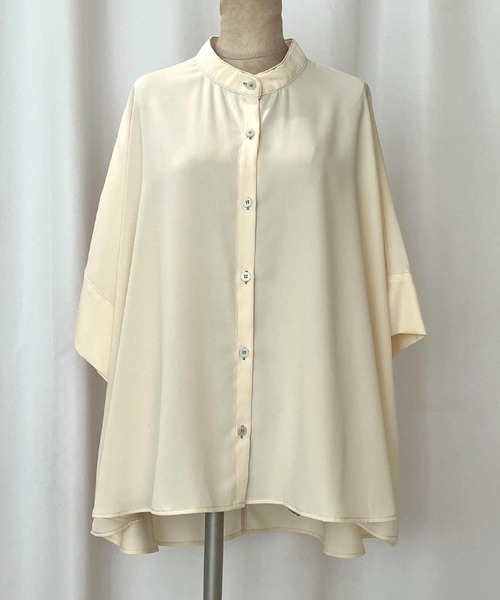 Q(キュー)の「BOXシルエット5分袖シャツ(シャツ/ブラウス・レディース・ブラック/ホワイト/マスタード・MEDIUM)」の4枚目の写真