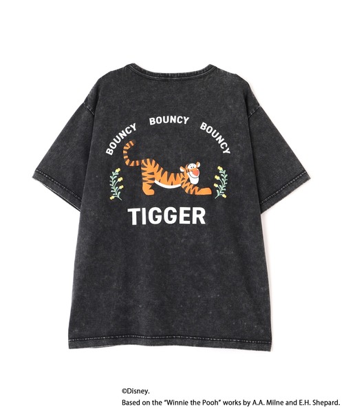 AVIREX(アヴィレックス)の「《Disney Collection》WINNIE THE POOH /TIGGER/ T-SHIRT(Tシャツ/カットソー・レディース・ブラック/オフホワイト・F)」の14枚目の写真