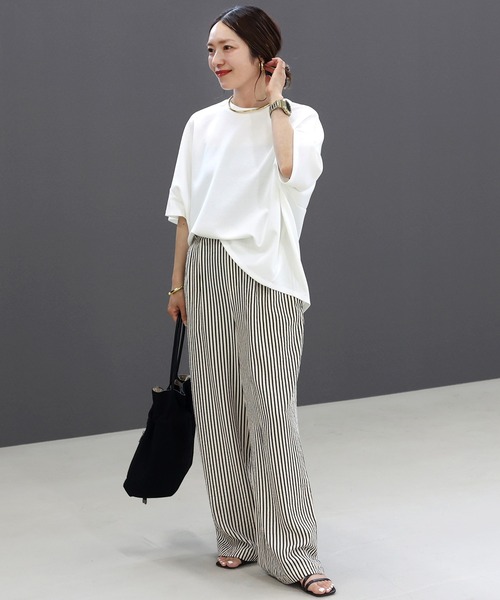 Aletta vita(アレッタビータ)の「ライトポンチドロップショルダーゆるプルオーバー(Tシャツ/カットソー・レディース・ブルー/ブラック/オフホワイト・M)」の10枚目の写真