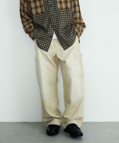 XLARGE(エクストララージ)の「FADED CORDUROY CARGO PANTS(その他パンツ・メンズ・ブルー/オフホワイト/ブラック・32inch/30inch/36inch/34inch)」の1枚目の写真