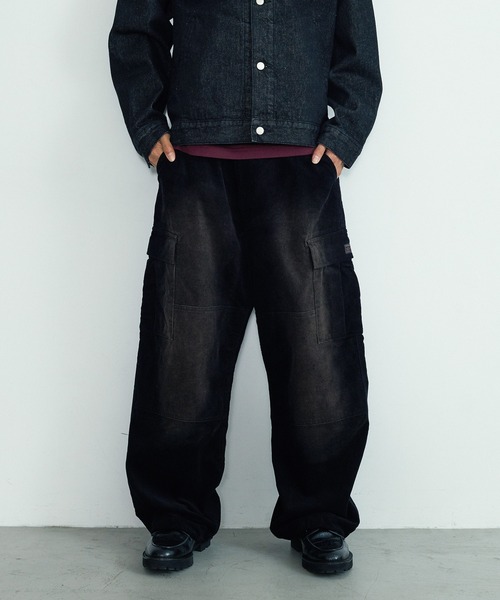 XLARGE(エクストララージ)の「FADED CORDUROY CARGO PANTS(その他パンツ・メンズ・ブルー/オフホワイト/ブラック・32inch/30inch/36inch/34inch)」の2枚目の写真