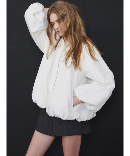 LETQSTUDIO(レチケットスタジオ)の「ギャザー付きボリュームジャケット, チョーク(その他アウター・レディース・その他・FREE)」の3枚目の写真