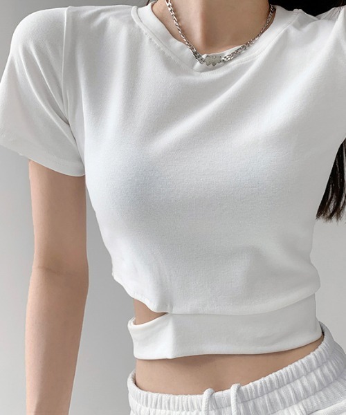 owen(オーウェン)の「クロップド丈アシンメトリーTシャツ(Tシャツ/カットソー・レディース・グレー/ホワイト・ONE SIZE)」の4枚目の写真