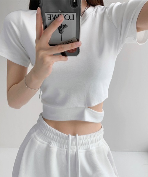 owen(オーウェン)の「クロップド丈アシンメトリーTシャツ(Tシャツ/カットソー・レディース・グレー/ホワイト・ONE SIZE)」の5枚目の写真