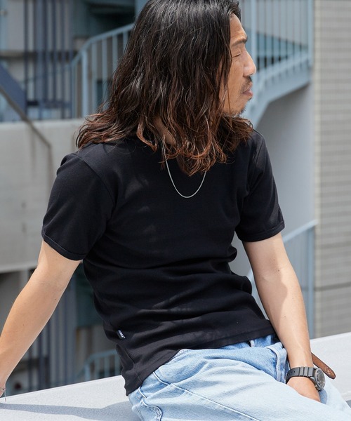 AVIREX(アヴィレックス)の「AVIREX/アビレックス DAILY S/S RIB CREW NECK TEE(Tシャツ/カットソー・メンズ・ホワイト/ブラック・S/M/L)」の1枚目の写真