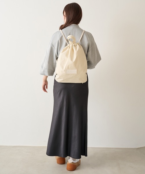 HUNTER(ハンター)の「【HUNTER】TRAVEL DRAWSTRING BACKPACK TOTE(トートバッグ・レディース・ホワイト/ブラック・FREE)」の8枚目の写真