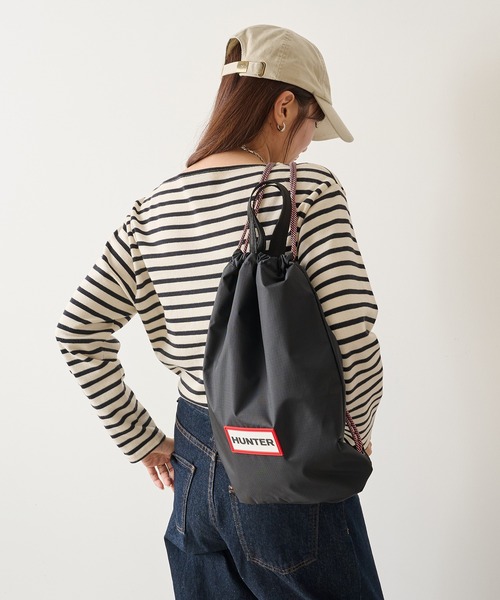 HUNTER(ハンター)の「【HUNTER】TRAVEL DRAWSTRING BACKPACK TOTE(トートバッグ・レディース・ホワイト/ブラック・FREE)」の14枚目の写真