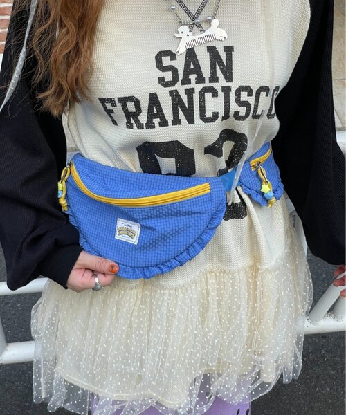 HELLO.SANFRANCISCO(ハローサンフランシスコ)の「【HELLO.SANFRANCISCO】リップフリルコンビウエストBAG(ボディバッグ/ウエストポーチ・レディース・ピンク/ブルー・ONE SIZE)」の1枚目の写真