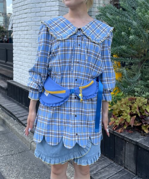HELLO.SANFRANCISCO(ハローサンフランシスコ)の「【HELLO.SANFRANCISCO】リップフリルコンビウエストBAG(ボディバッグ/ウエストポーチ・レディース・ピンク/ブルー・ONE SIZE)」の6枚目の写真