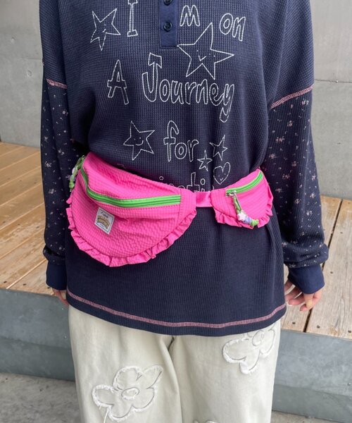 HELLO.SANFRANCISCO(ハローサンフランシスコ)の「【HELLO.SANFRANCISCO】リップフリルコンビウエストBAG(ボディバッグ/ウエストポーチ・レディース・ピンク/ブルー・ONE SIZE)」の13枚目の写真