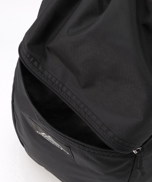 GREGORY(グレゴリー)の「GREGORY/グレゴリー ナップサック(バックパック/リュック・メンズ・ブラック・ONE SIZE)」の2枚目の写真
