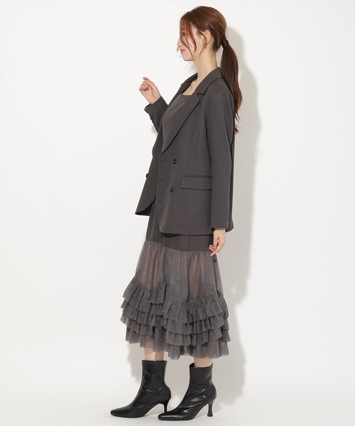 AND COUTURE(アンドクチュール)の「ジャケット×シアーチュールレイヤーワンピース(ワンピース・レディース・チャコールグレー/ブラック/ブラウン・FREE)」の10枚目の写真