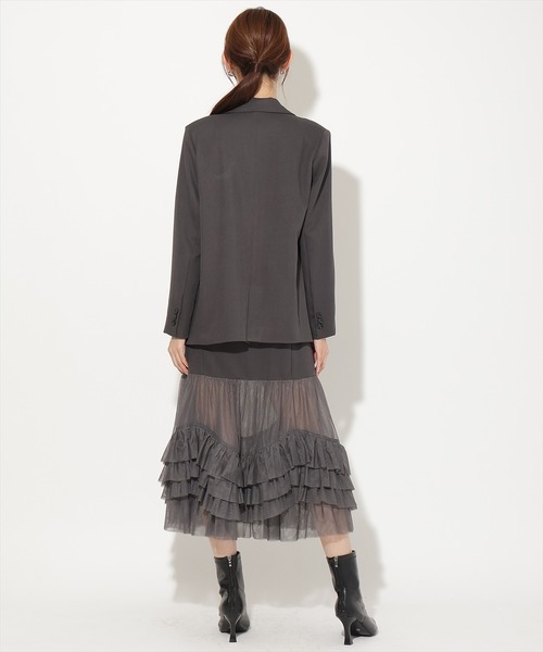 AND COUTURE(アンドクチュール)の「ジャケット×シアーチュールレイヤーワンピース(ワンピース・レディース・チャコールグレー/ブラック/ブラウン・FREE)」の11枚目の写真