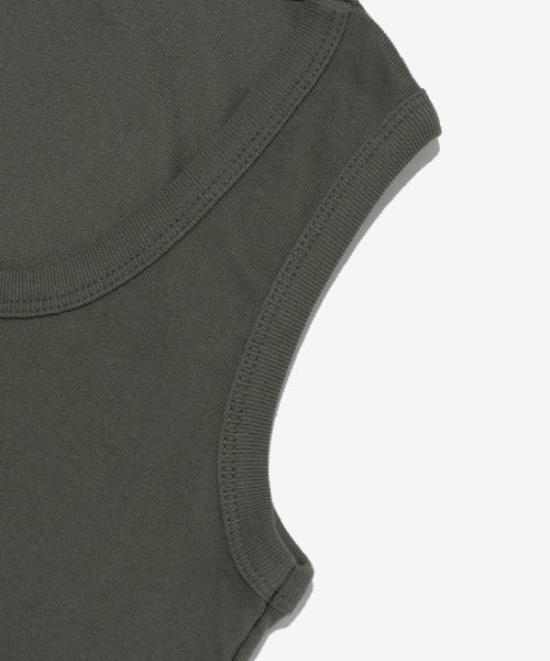CARGOBROS FOR WOMAN(カーゴブロスフォーウィメン)の「アメリカンロゴスリムフィットスリーブレス(カーキ)(Tシャツ/カットソー・レディース・その他・FREE)」の4枚目の写真