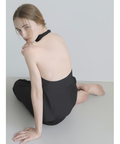 celon（セロン）の「satin touch halter top（シャツ/ブラウス・レディース・アイボリー/ブラック・FREE）」の2枚目の写真